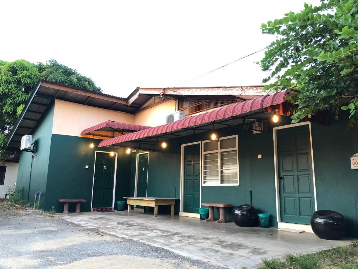 Rumah Tepi Istana Kuala Terengganu Bagian luar foto